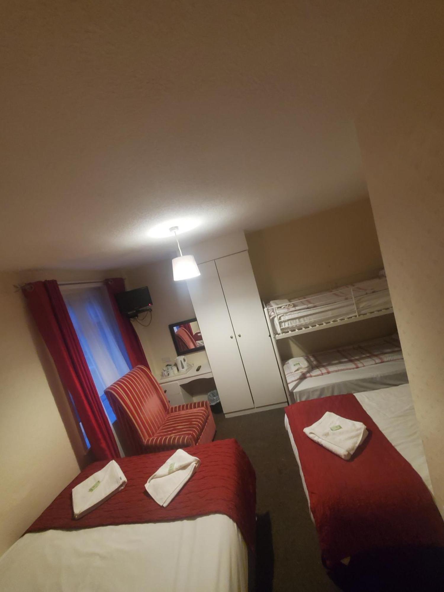 The Melville Hotel - Central Location Blackpool Eksteriør billede